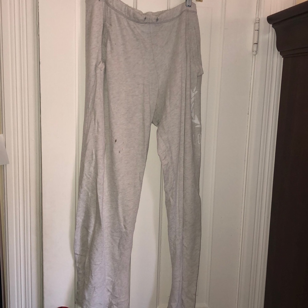 VS Pink Gray Boyfriend Fit Sweatpants
